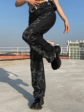 Lockere Skinny-Jeans im Straight Fit